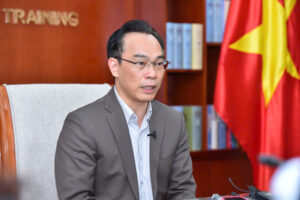 Nhận định từ Thứ trưởng Hoàng Minh Sơn